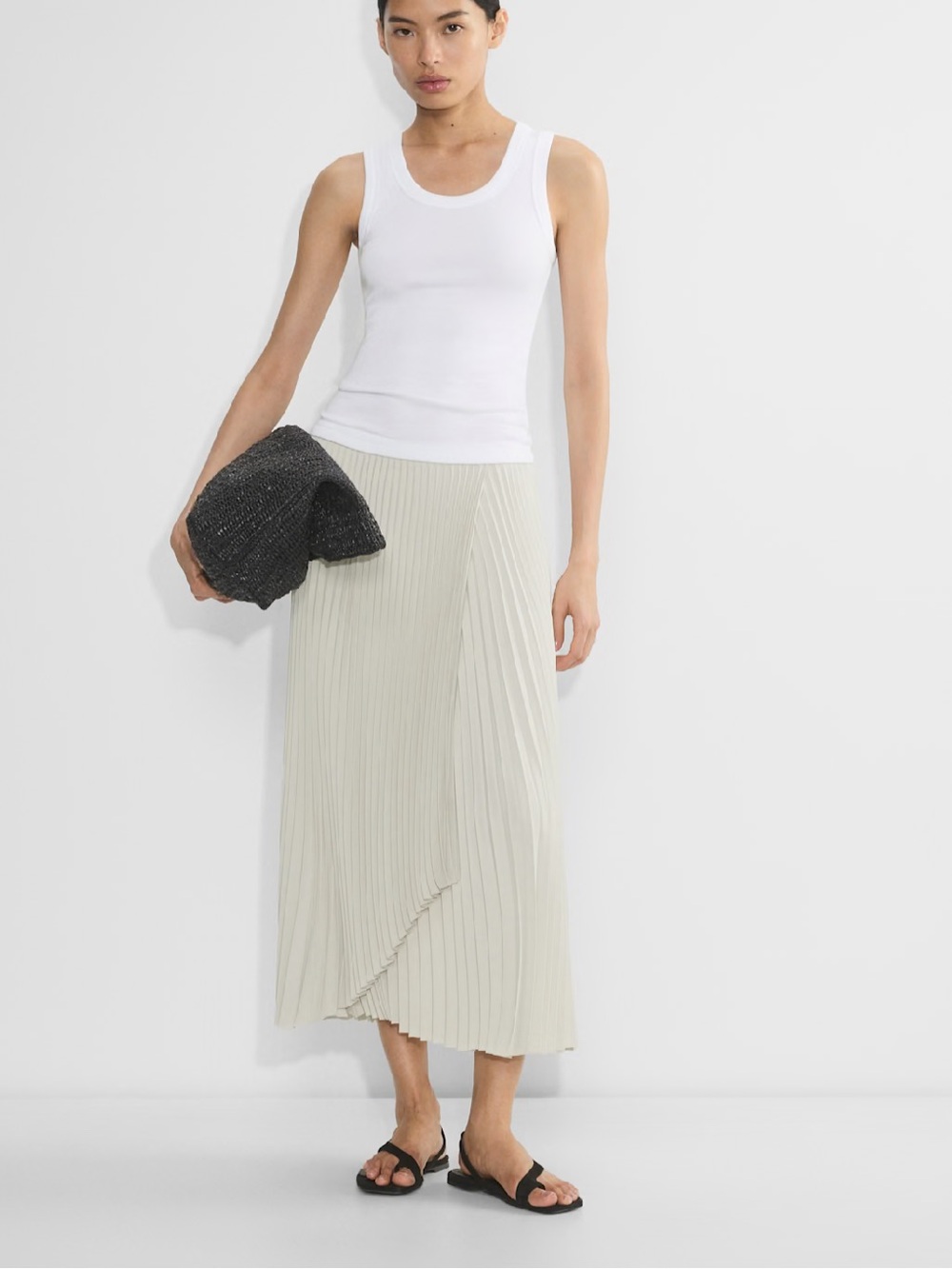 Aritzia Babaton Ladder Pleated Skirt Matte Pearl